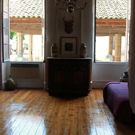 Guest house Cozy Et Salon De 60 M2 Au Coeur De La Cite *